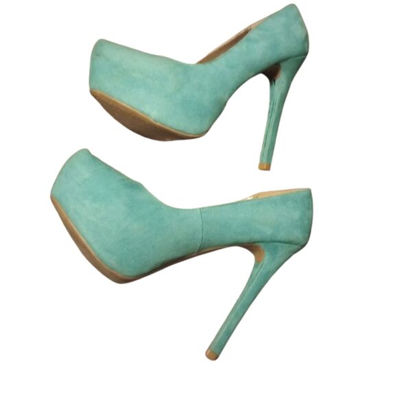 Charlotte Russe Women's Size 8 Seafoam Green Stilettos - Picture 2 of 6